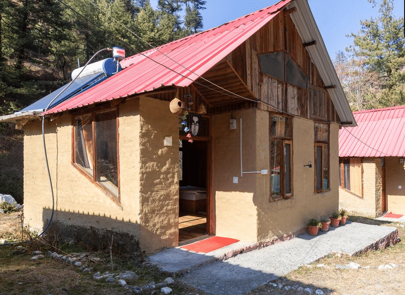 A Peaceful Stay in Mud Houses in Tirthan Valley Image