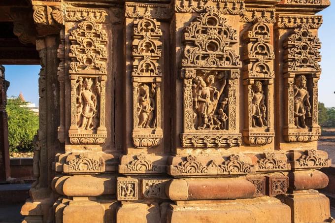 Enjoy a 1-hour guided walk in Osian revealing stories, temples, and stepwells lost in time