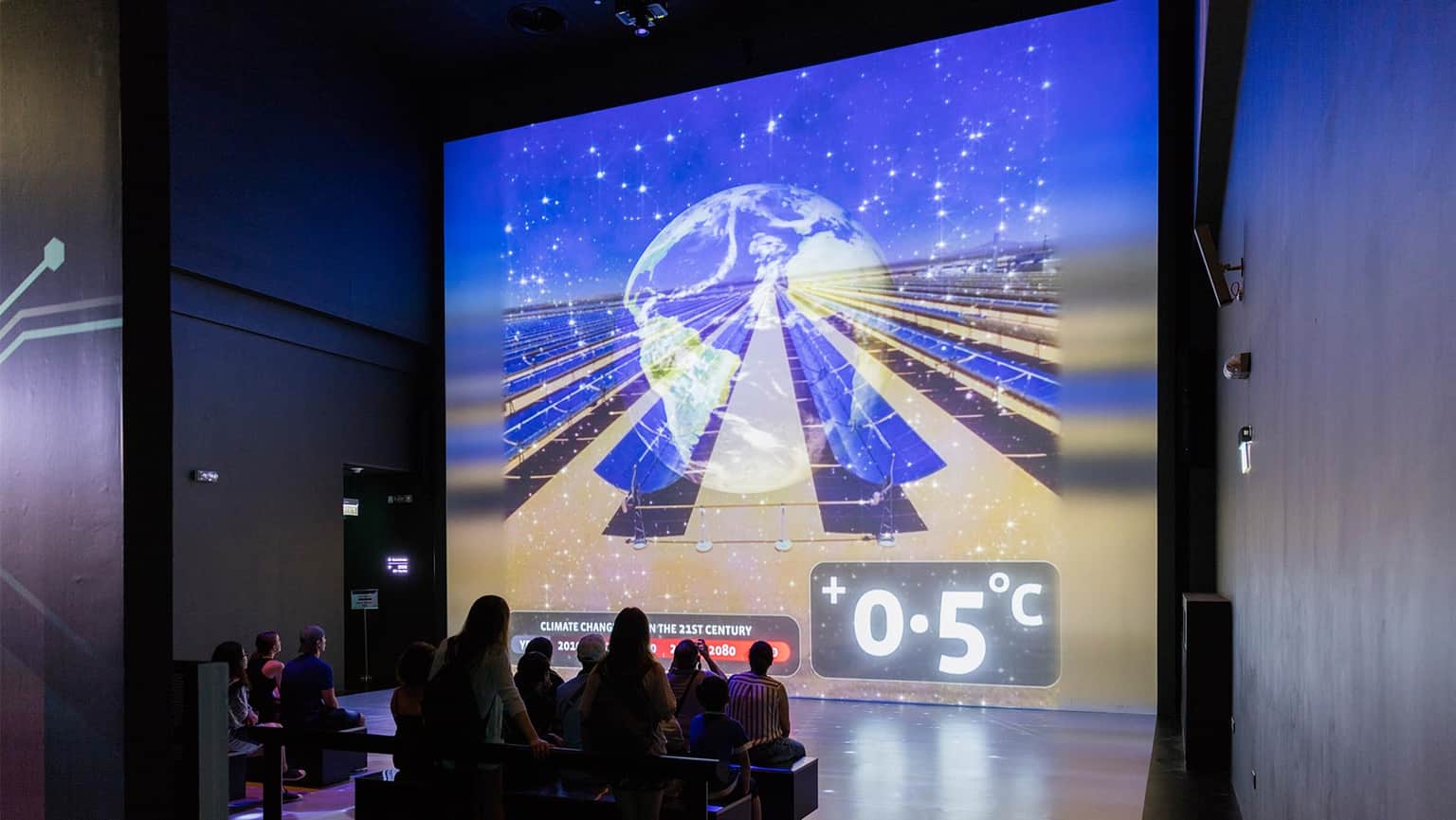 Enjoy a 5 minute film at Cloud Forest theater