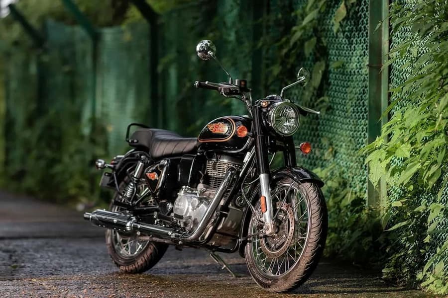 Bike on Rent in Udaipur Image