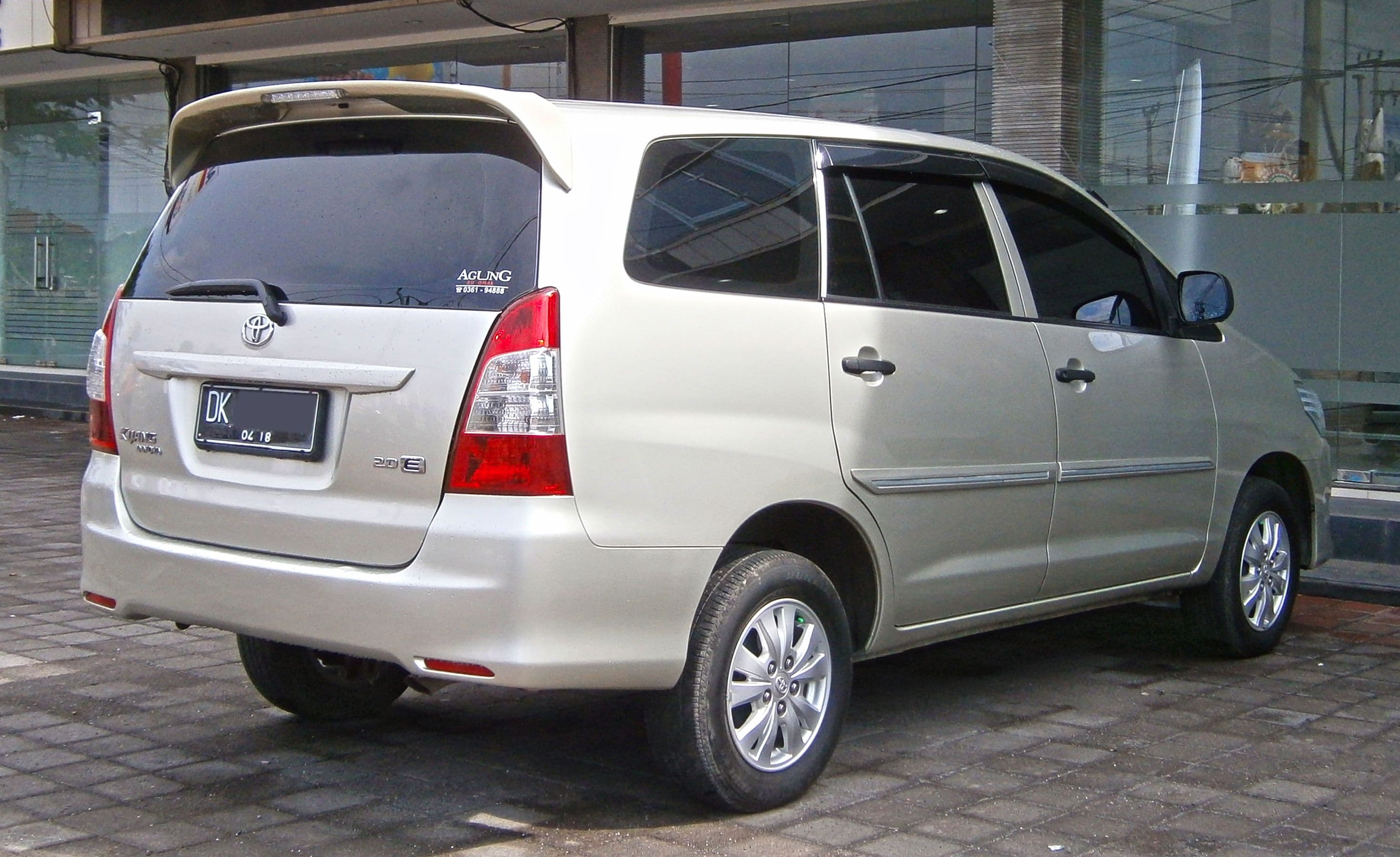 Toyota Innova