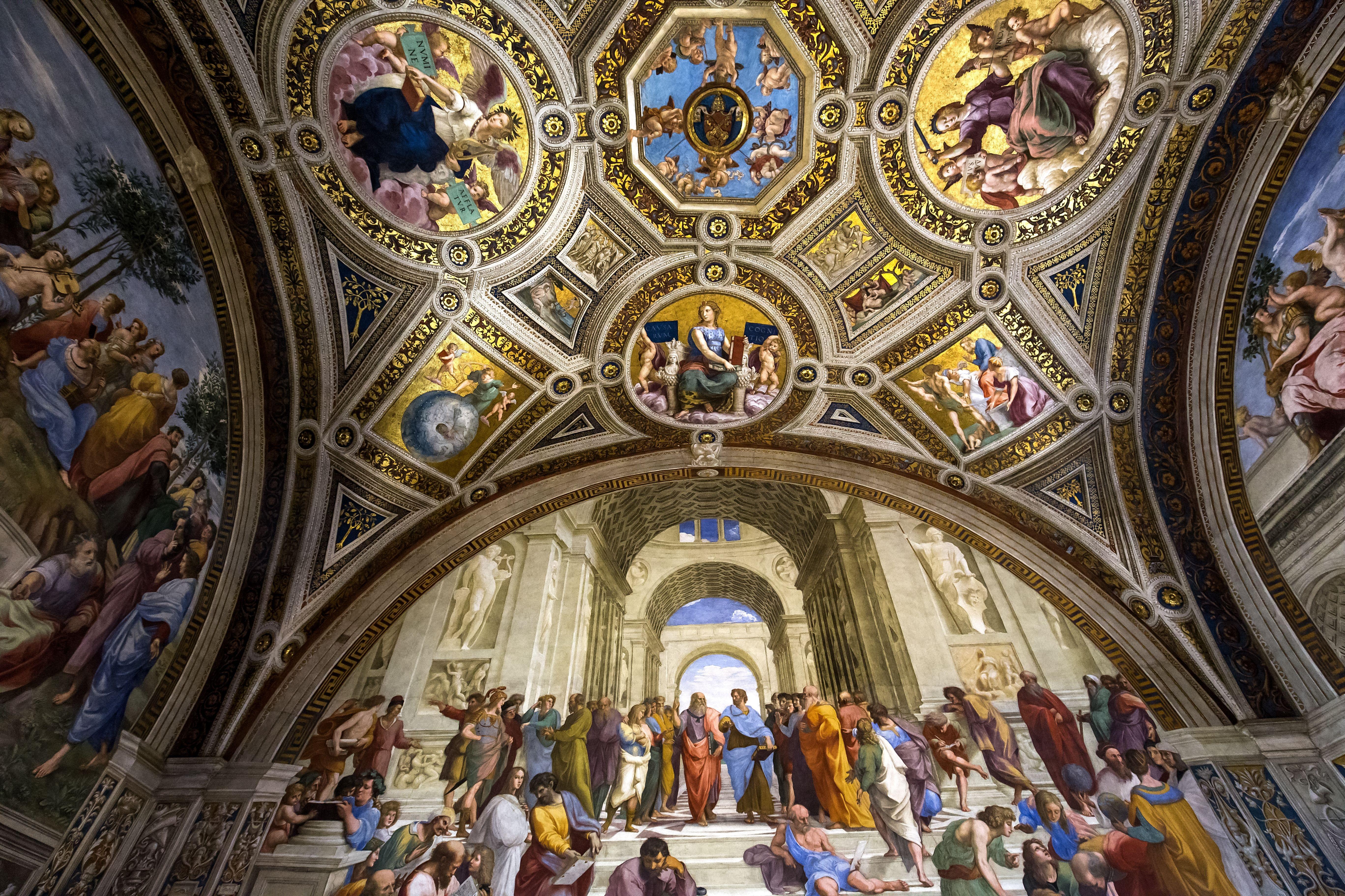 Visiting Vatican Museums
