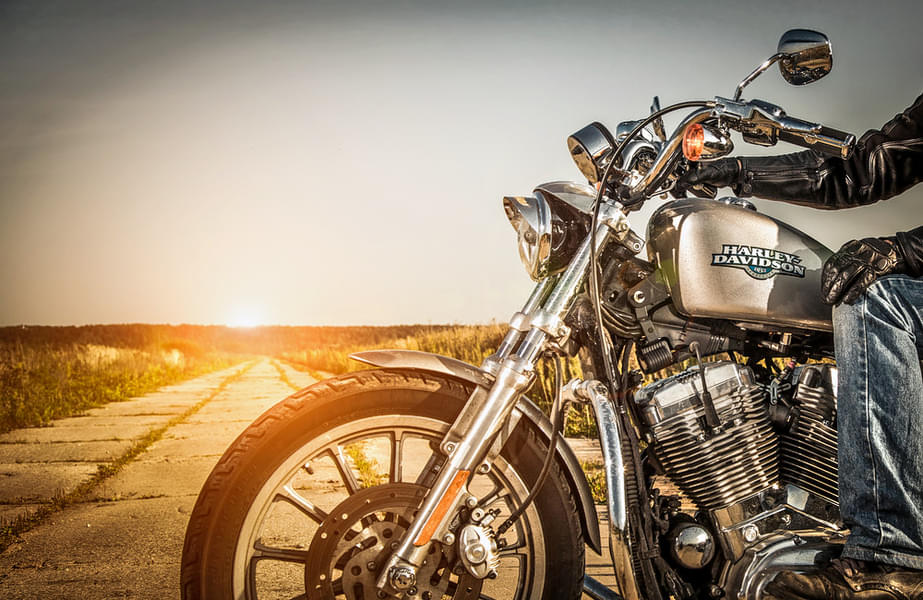 Harley Davidson on Rent Image