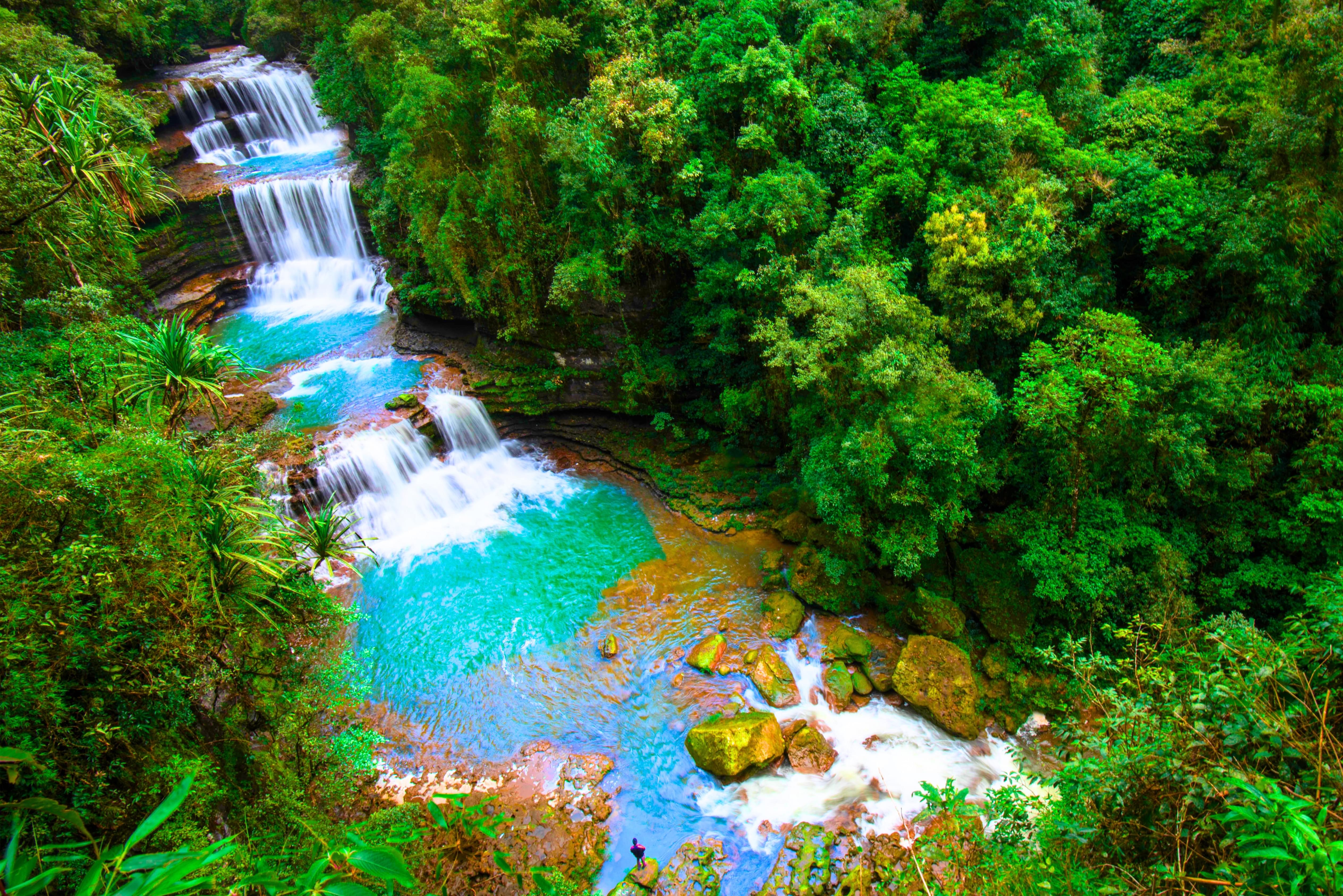 Wei Sawdong waterfalls in Cherrapunjee