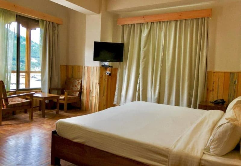HOTEL KHAMSUM INN
