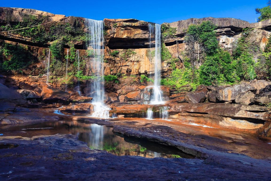 Phe Phe Falls Overview