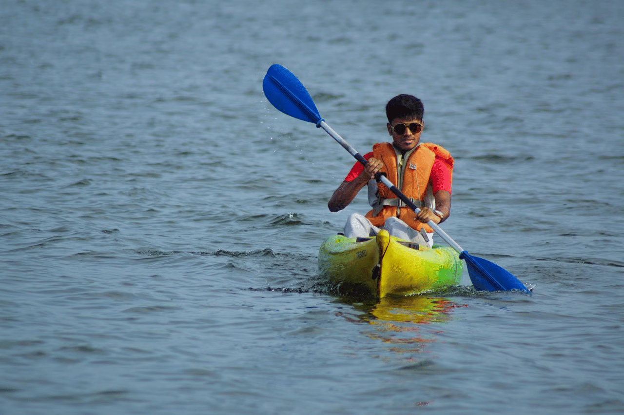 Kayaking at Juhu Beach, Mumbai