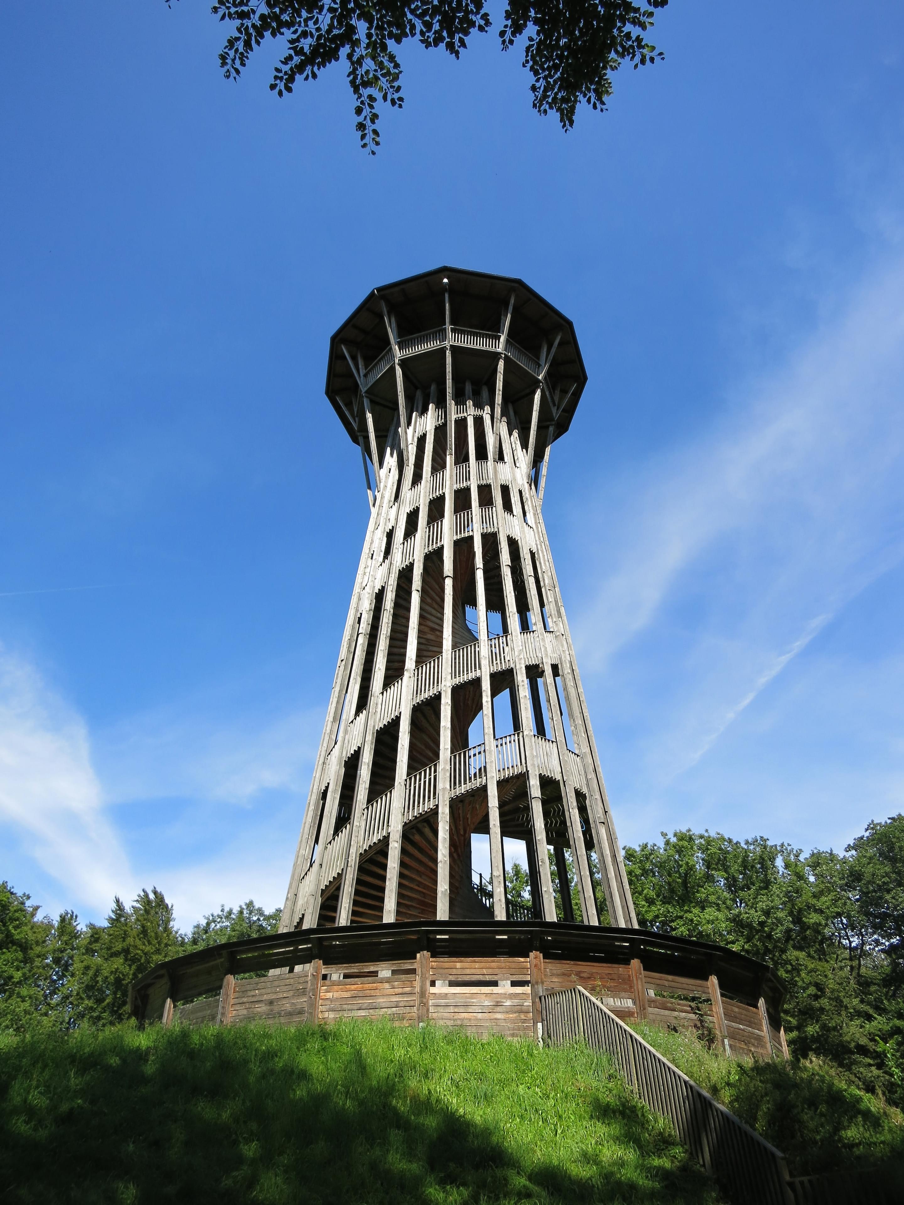 Sauvabelin Tower Overview