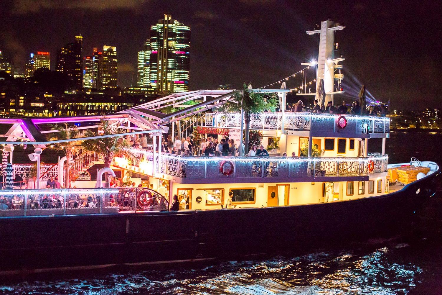 Sydney Harbour Captain's Dinner Cruise