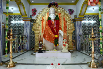 Pay your respects at the famous Sai Baba Temple in Shirdi