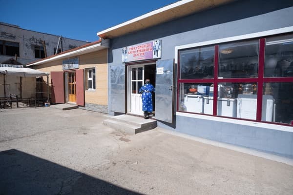 Kharkhorin Market	Mongolia