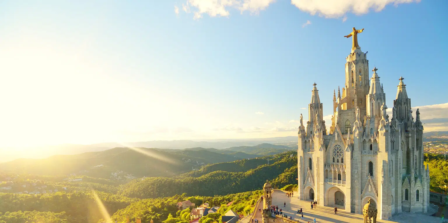 <em>Barcelona</em> Tour Packages From Surat 