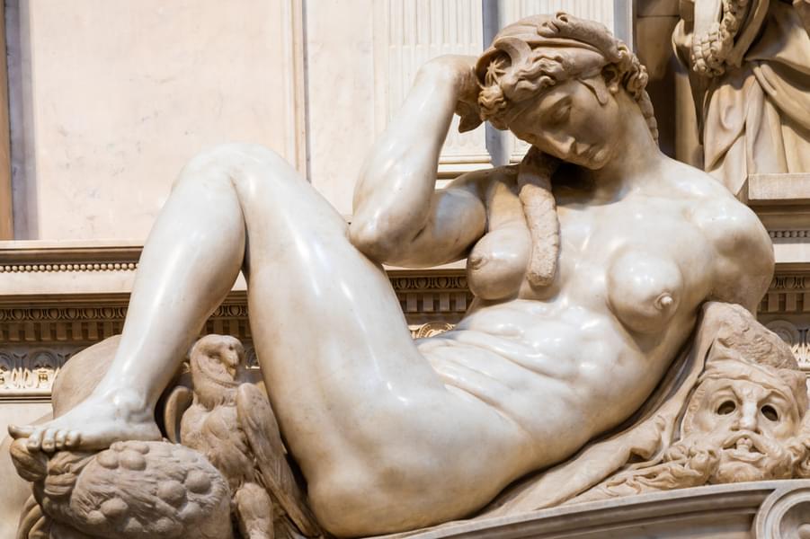 Get amazed by incredibly unique and outstanding statues and sculptures