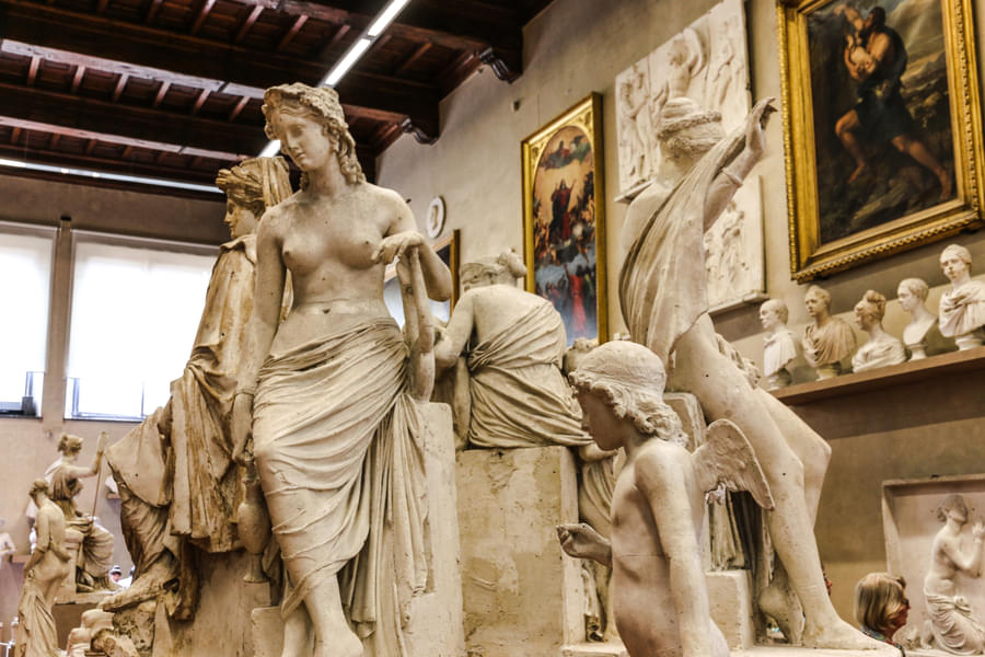 See stunning plaster casts at Gipsoteca Bartolini (Hall of Models)