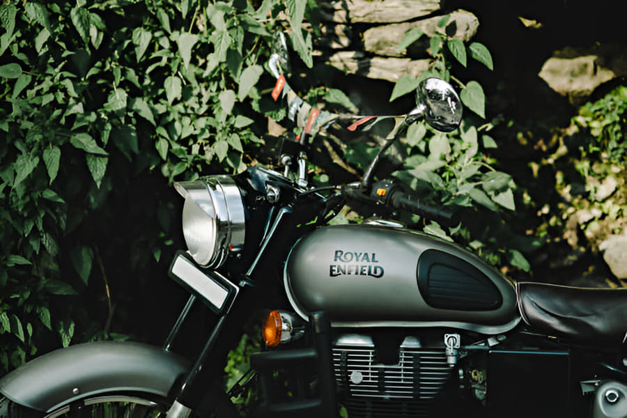 Bike on Rent in Udaipur Image