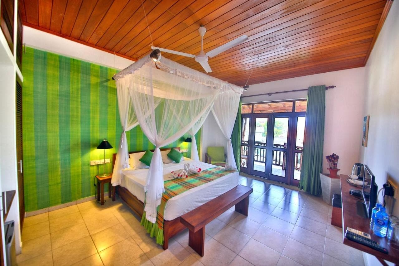Rockside Beach Resort, Bentota