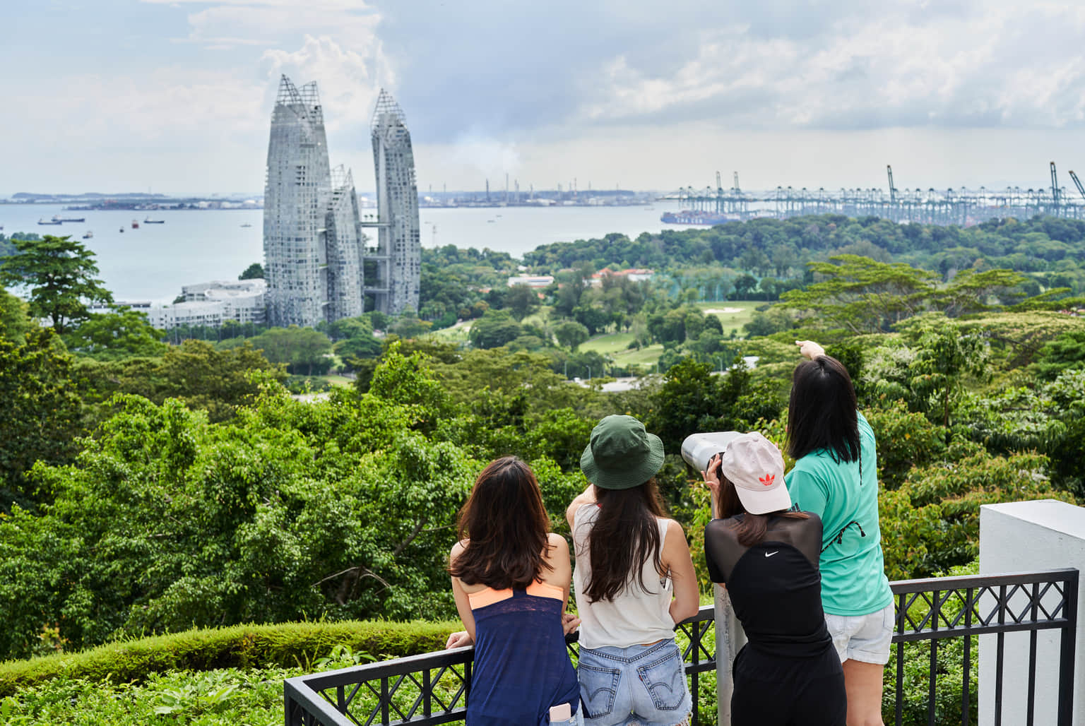Sightseeing of Southern Waterfront