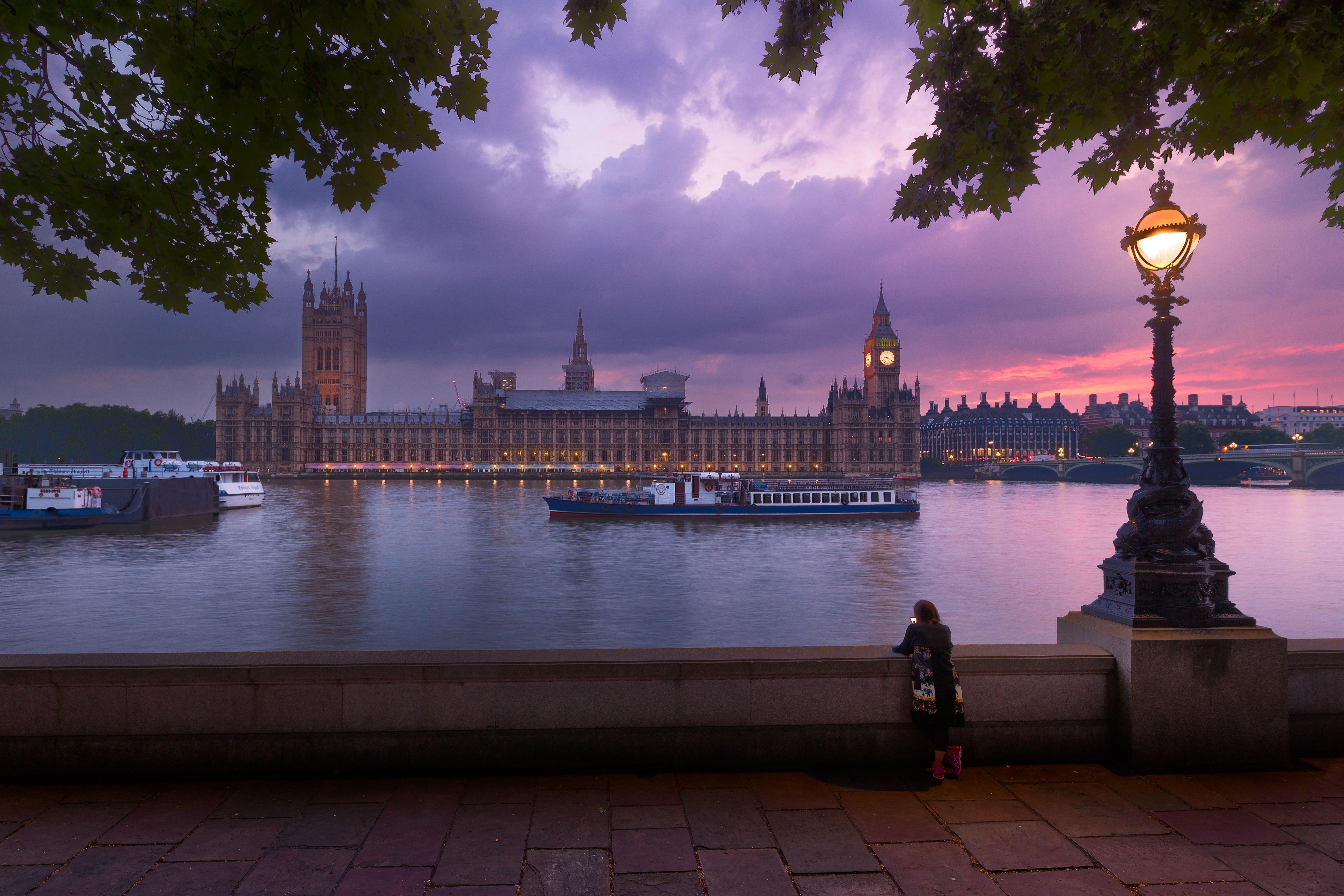 london river cruise from embankment