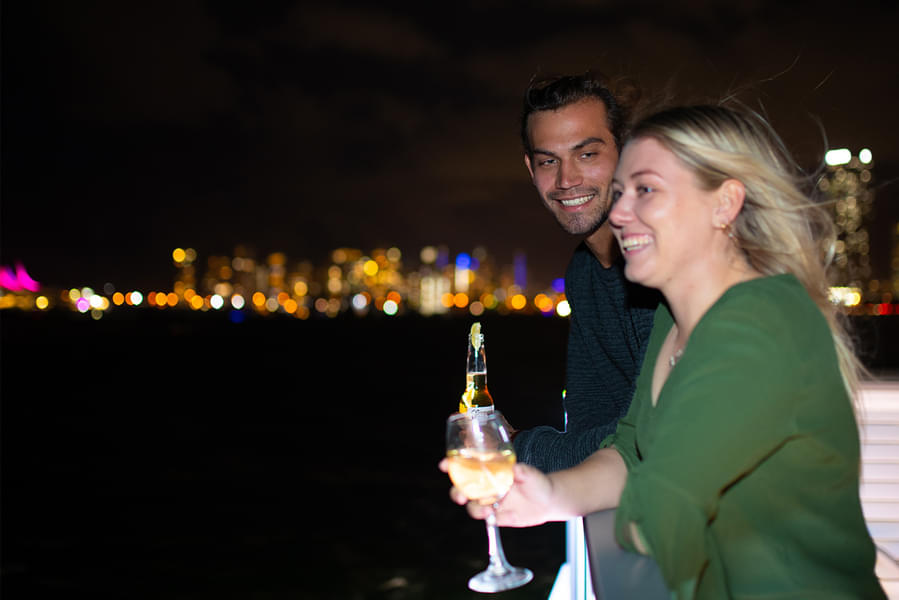 Sightseeing Dinner Cruise in the Gold Coast Image