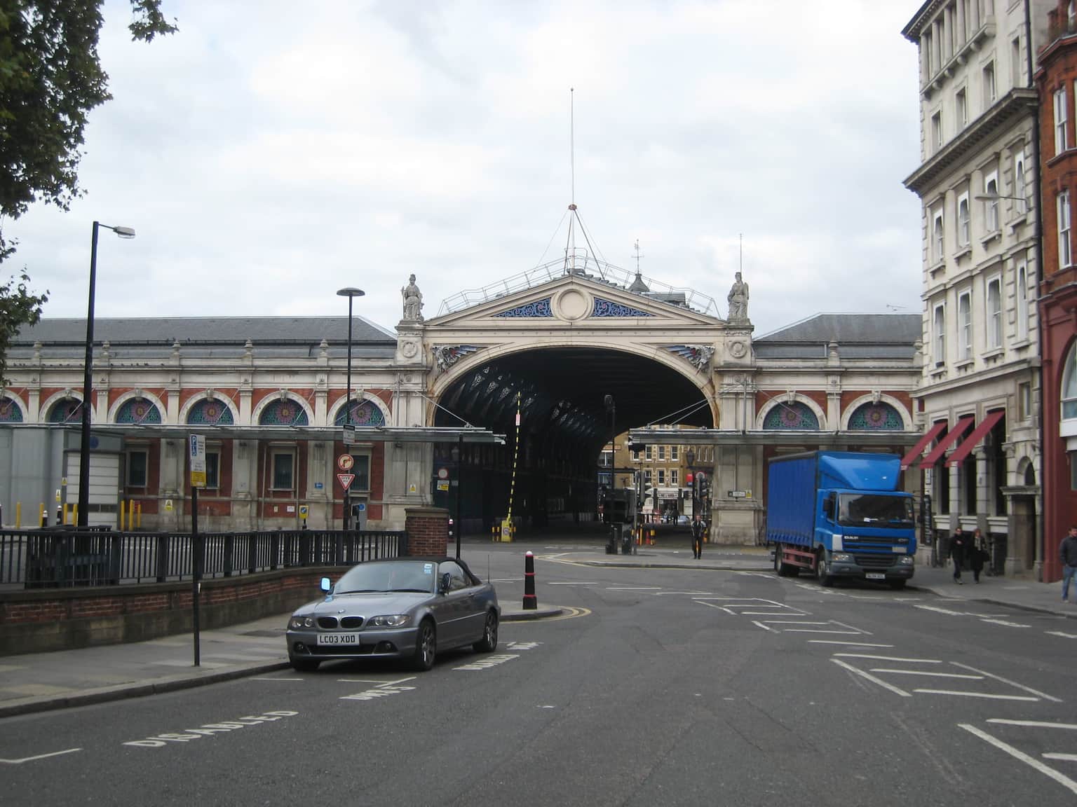 Shop at Smithfield Market