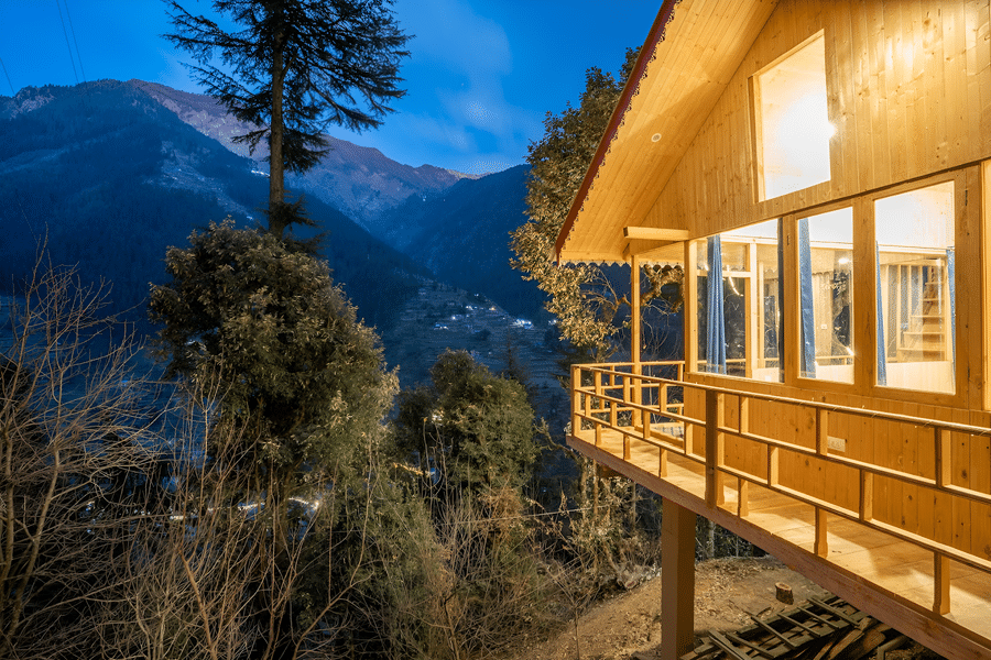 Luxury Tree House Stay in Jibhi Image