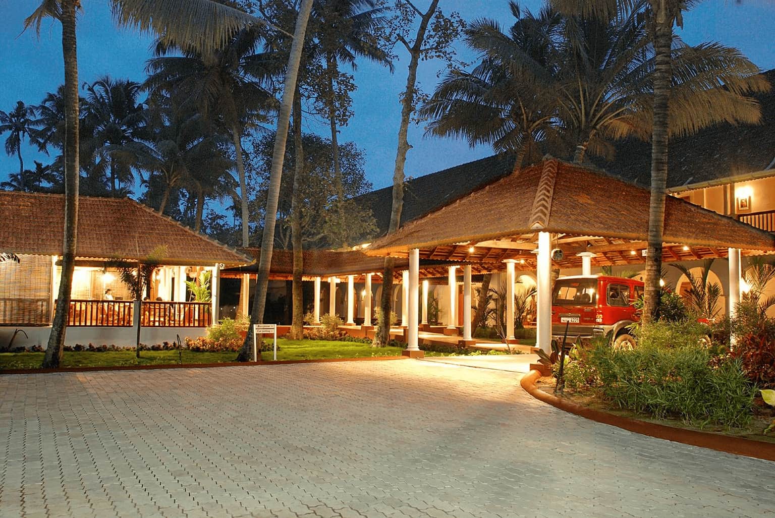 Resorts to stay in Alleppey