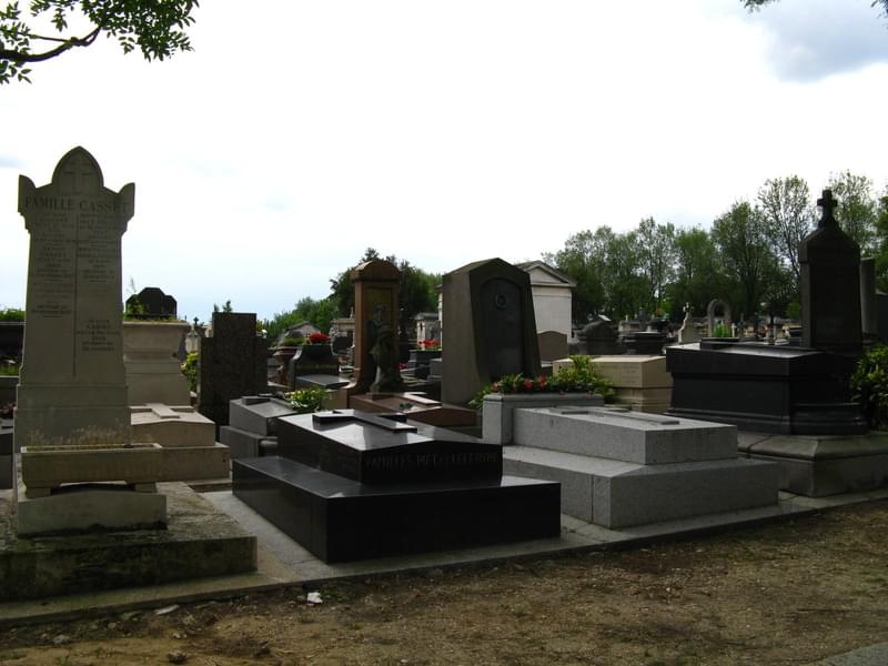 Pere Lachaise Cemetery