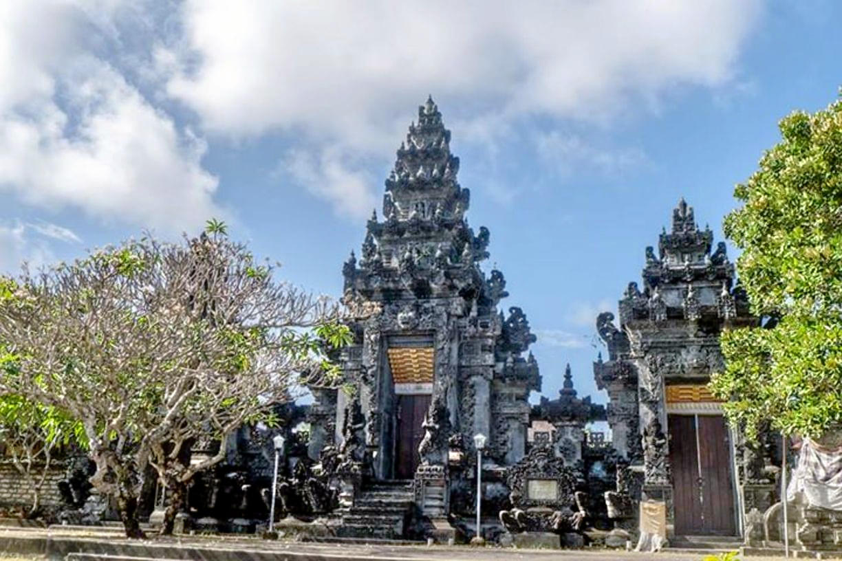 Geger Temple
