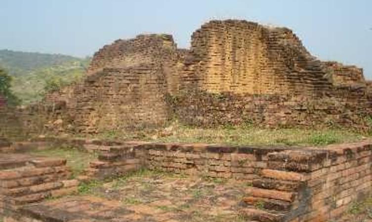 Ajatshatru Fort