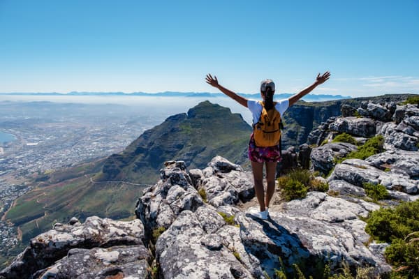 Tourist at Table Mountain in Cape Town