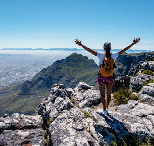 Tourist at Table Mountain in Cape Town