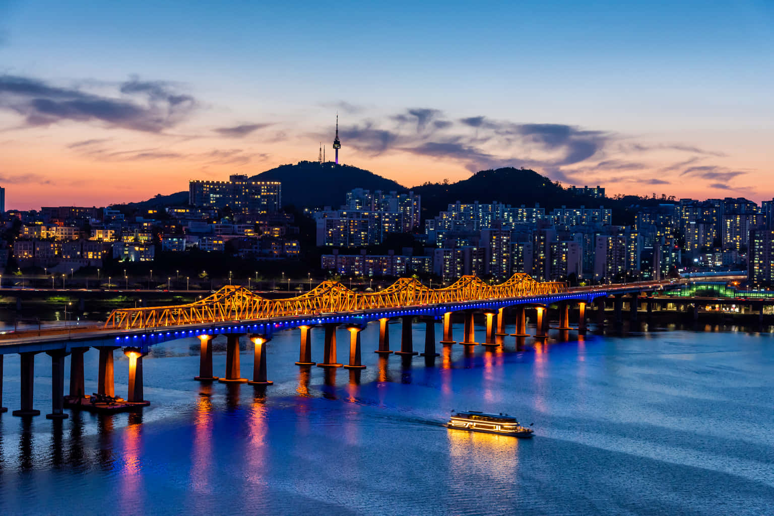 Han River Cruise