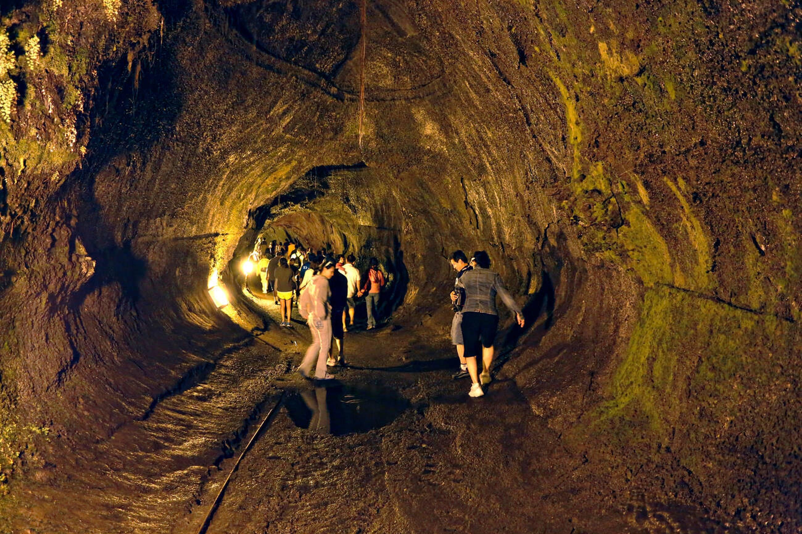 Nahuku - Thurston Lava Tube Overview