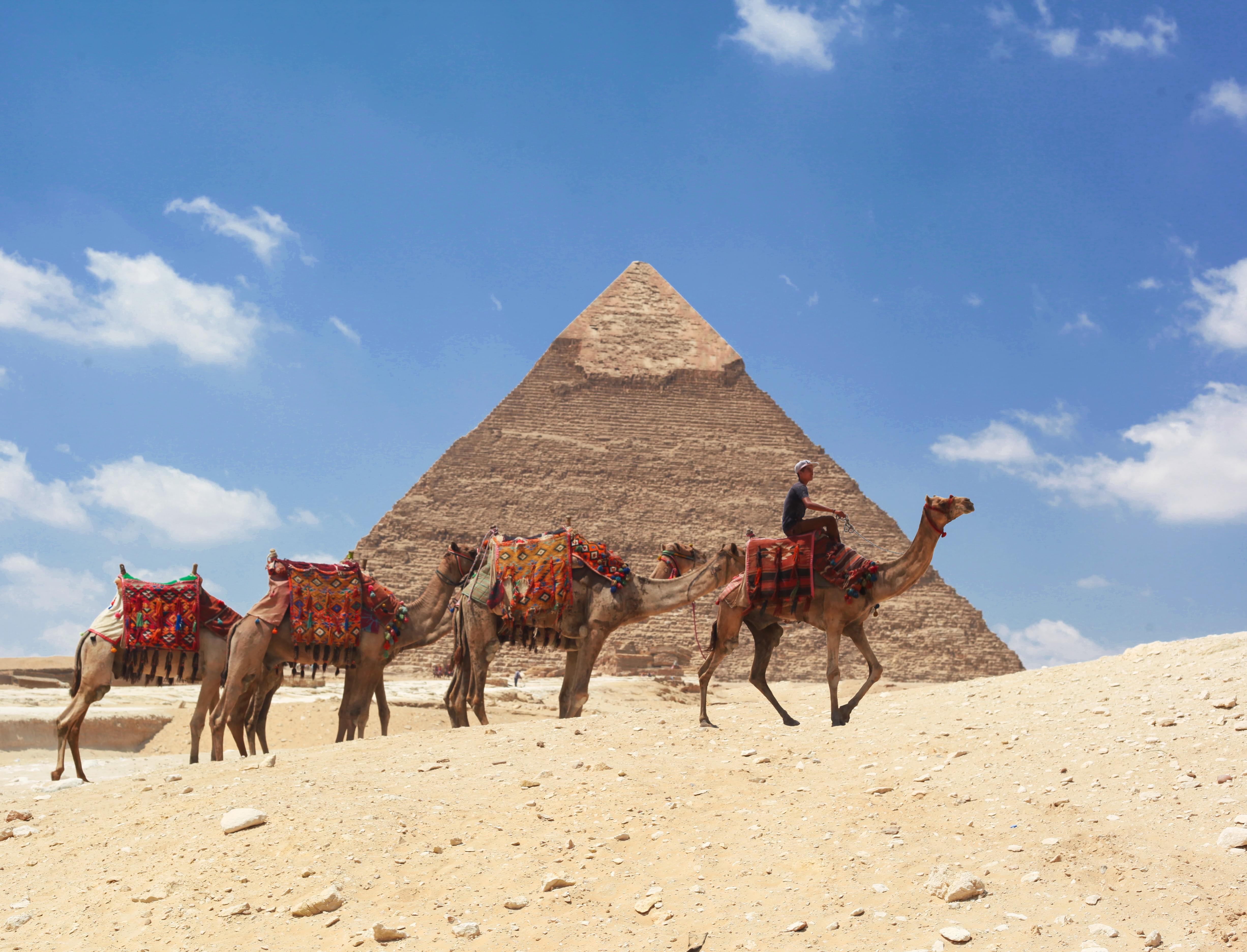 Pyramids Of Giza Tours