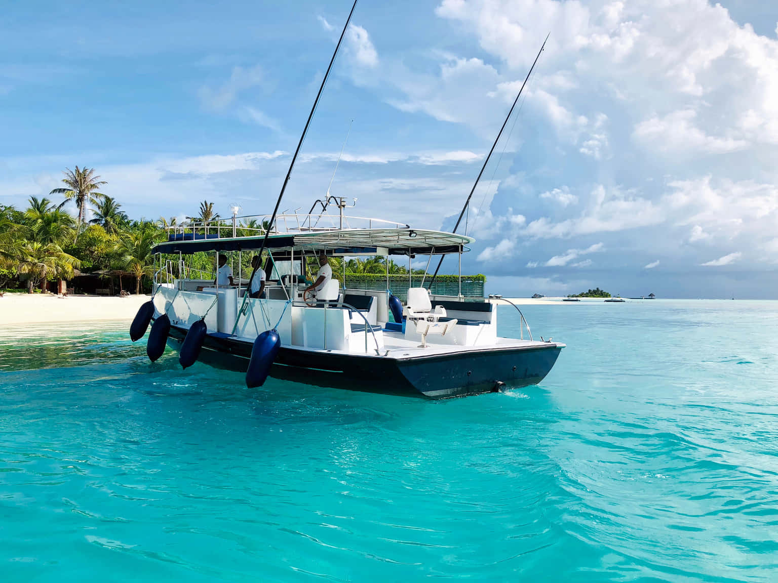 Huraa Island Tour In Maldives