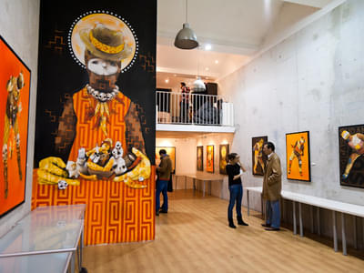 Inside the Galerie Itinerrance