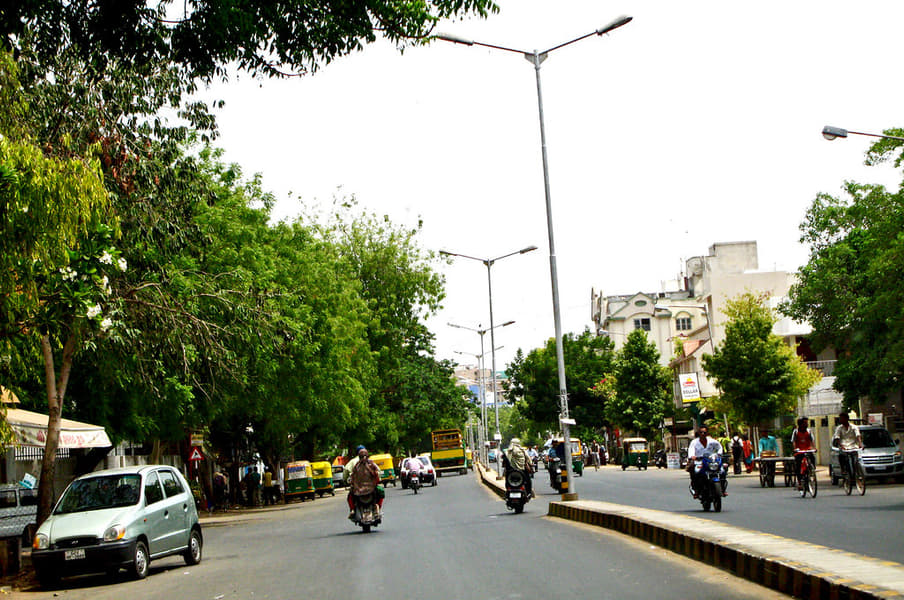 Scooty Rental in Ahmedabad Image