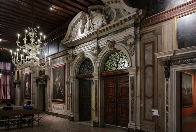 Mocenigo Palace Museum