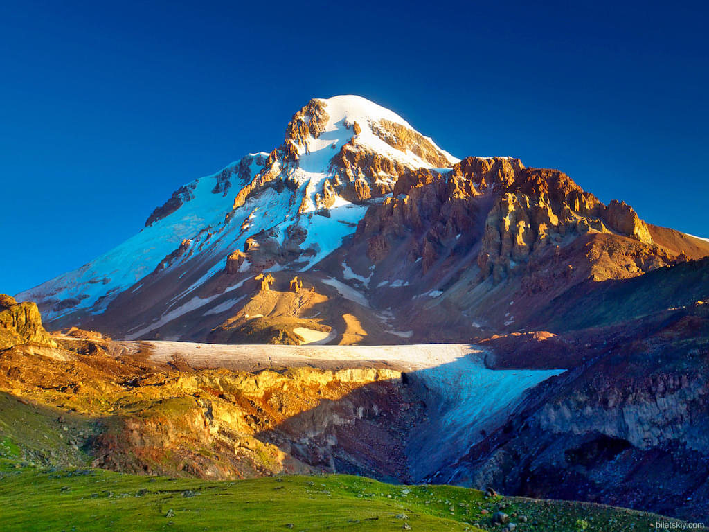 Mount Kazbegi Overview