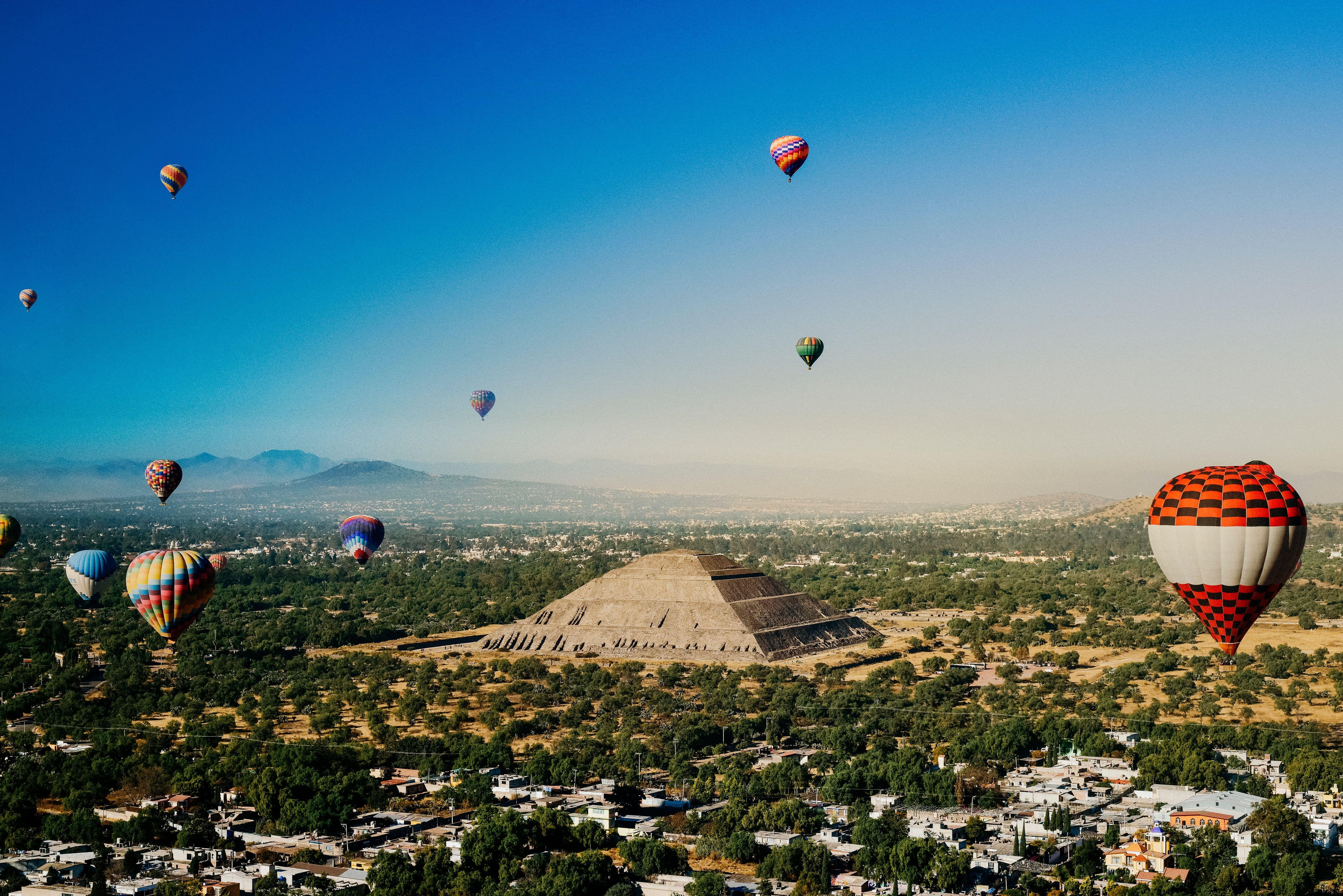 Hot Air Balloon Teotihuacan