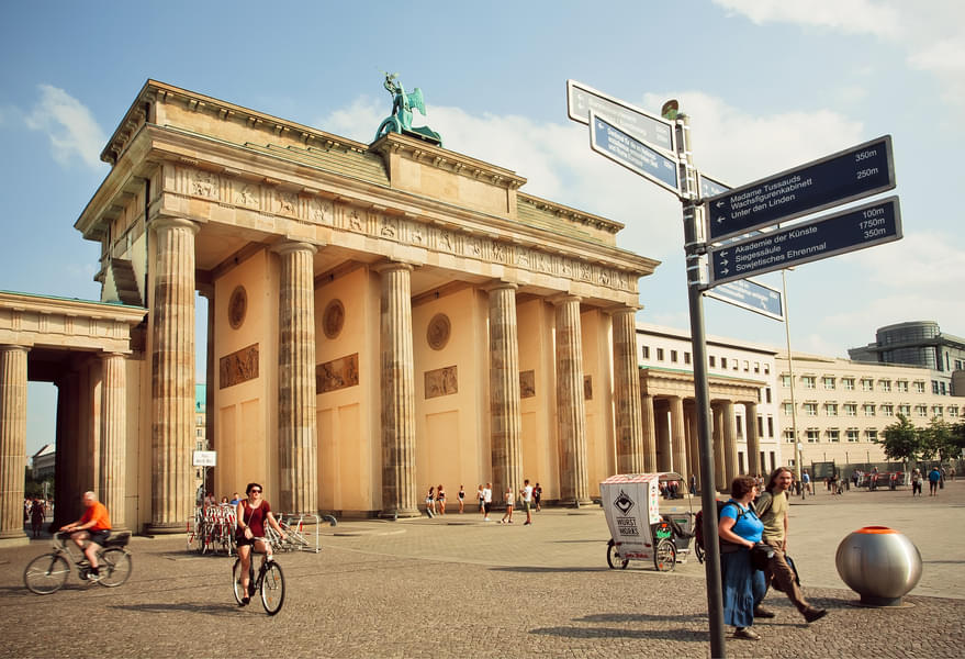 Berlin Bike Tour Image