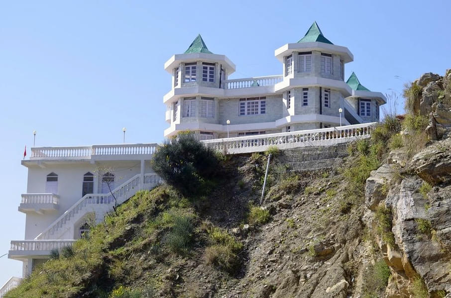Hilltop Homestay In Shimla Image