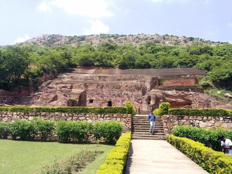 Patna Rajgir Nalanda Pawapuri Tour Package Image