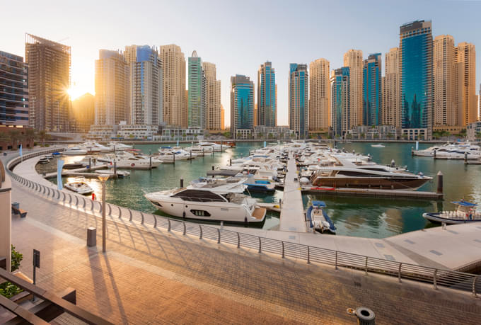 Dubai Marina Yacht Tour with Desert Safari