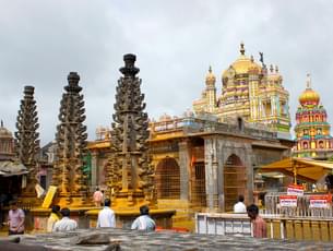 Ox85wetuh4jckt4w8135zgfc7hkt 1590497925 shirdi khandoba temple