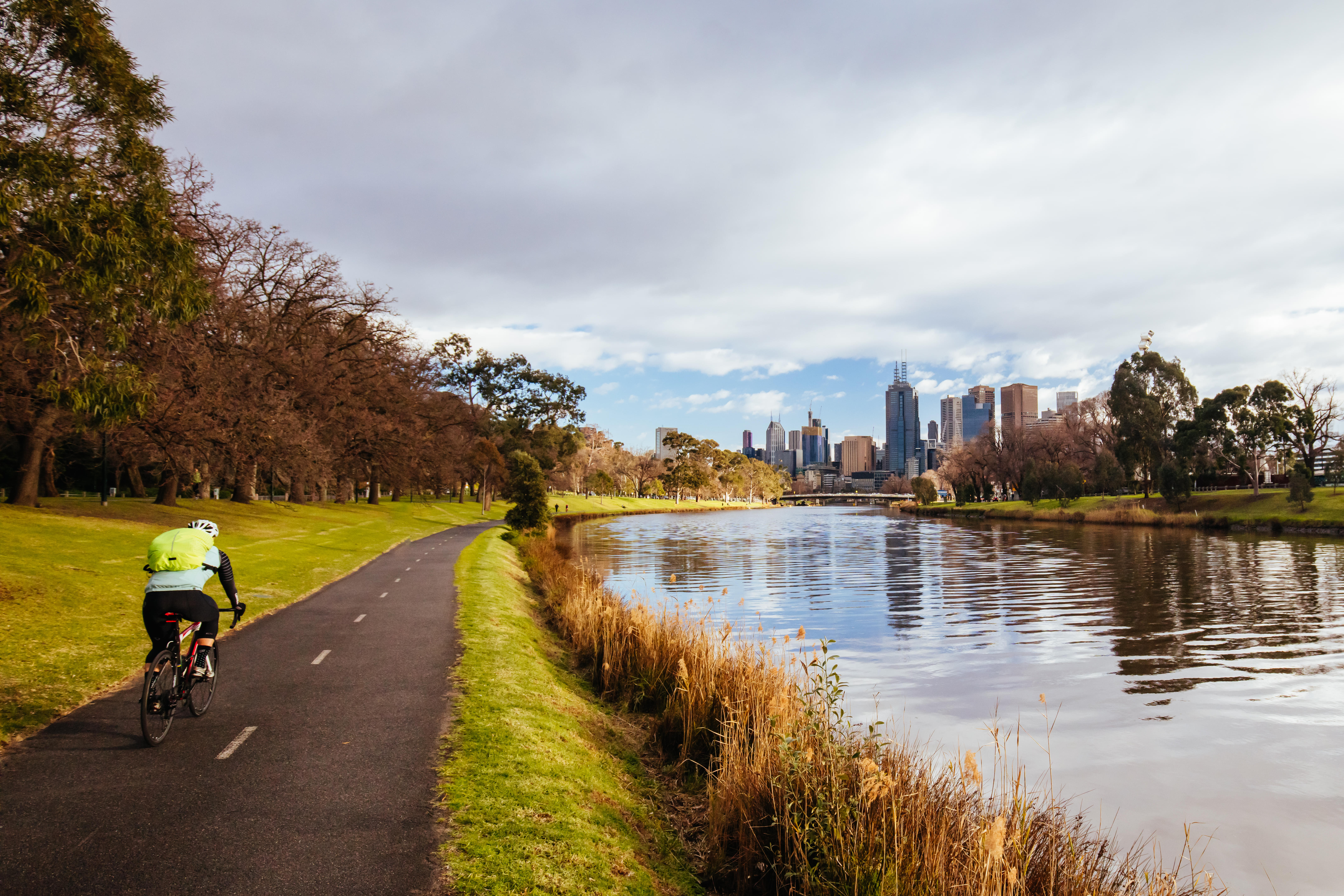 Get to see the natural beauty alongside Yarra River on this Bike Tour