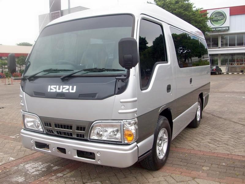 Car Rental in Ubud With Driver Image