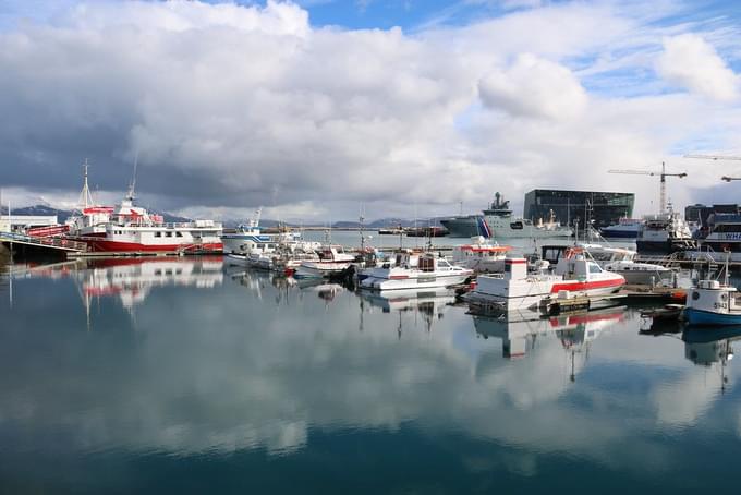 Old Harbour Area Reykjavik.jpg