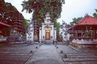 Ozw15nyjpw98nffv6mbi0im5yhsy 1498816357 pura puncak mundi nusa penida 1 1024x683