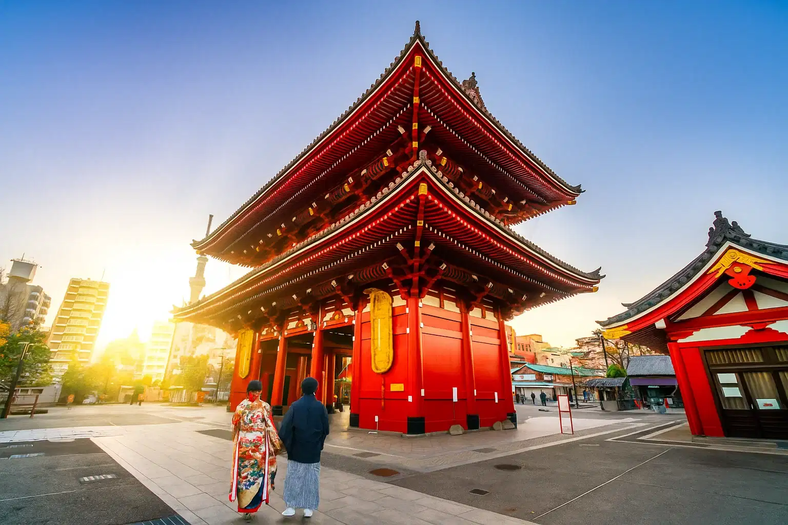 Japan Romance Trail | Snow, Shrine & Skyline